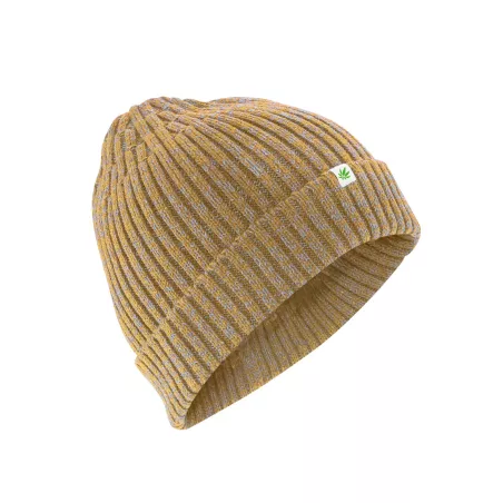 Men's winter hat made from recycled hemp